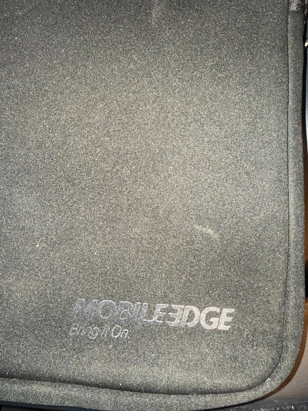 Mobile Edge bring it on Black Laptop Sleeve Bag for Men Mobile Edge used 18inch